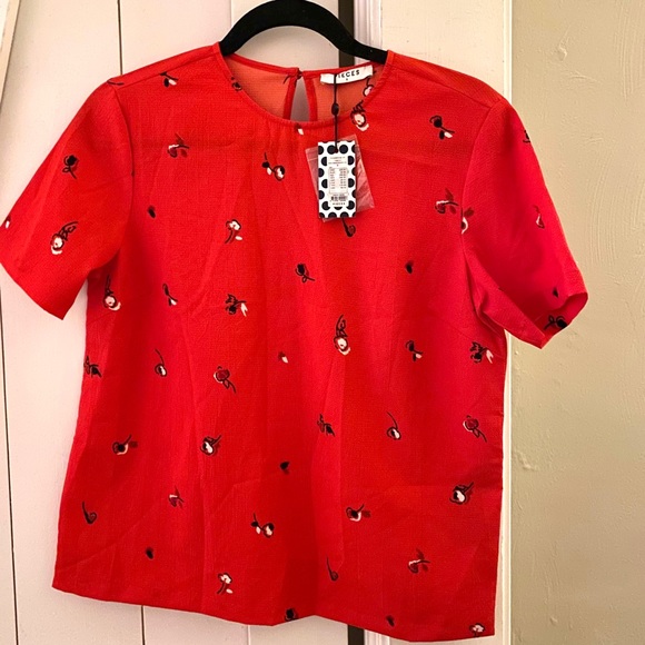 ASOS Tops - Ditsy Floral Top